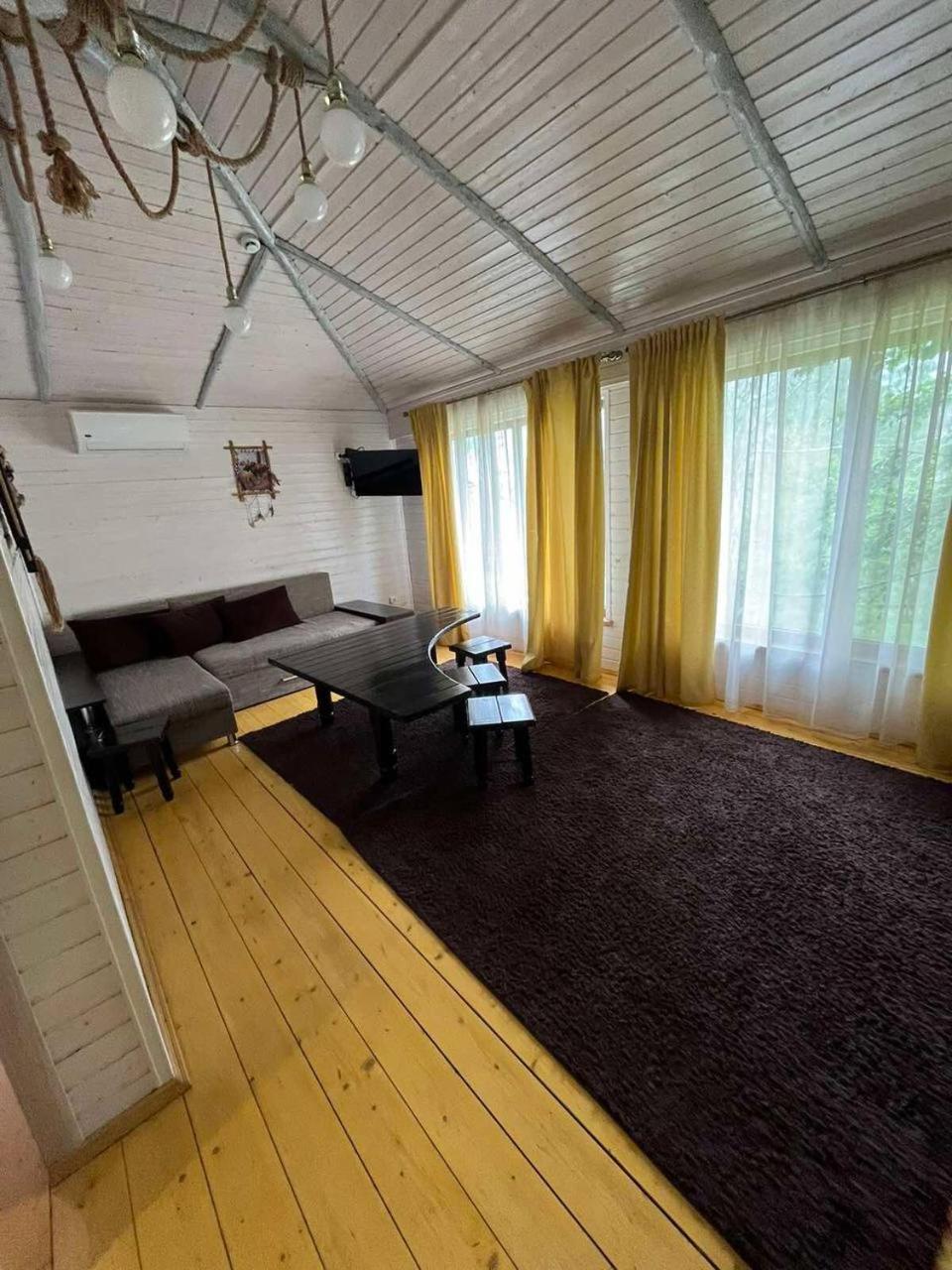 Poiana Bradului Complex Hotelier & Restaurant Сasa de vacaciones Chişinău